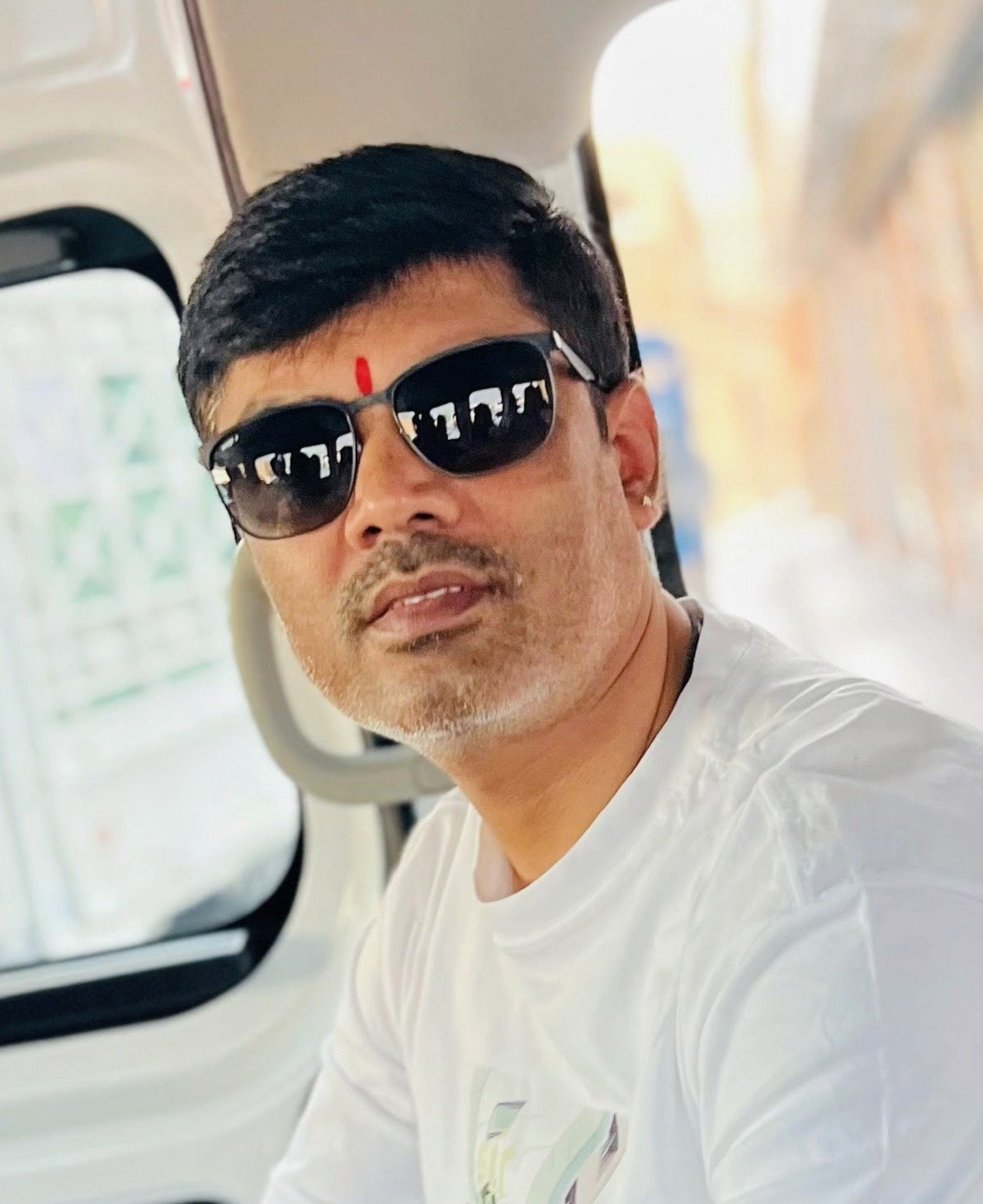 About 9644dedc 5410 4edc 9c72 e149f32c413c~1